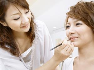 洗顔石鹸の泡で汚れをすっきり取り除く